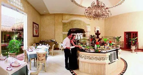 艾库玛尔 Grand Palladium Colonial Res.酒店 酒店