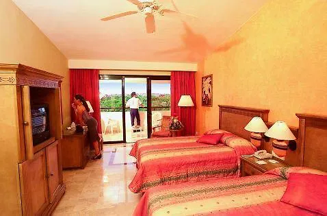 酒店 艾库玛尔 Grand Palladium Colonial Res.酒店