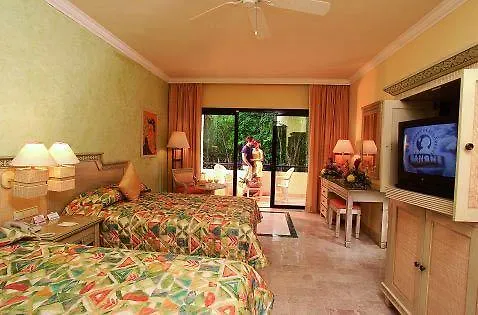 ***** Отель Grand Palladium Colonial Res. Мексика