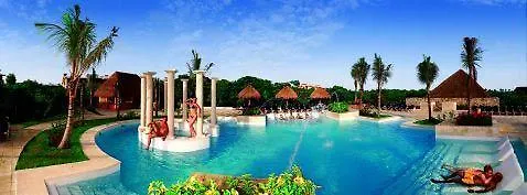 Grand Palladium Colonial Res. 5*, Акумаль
