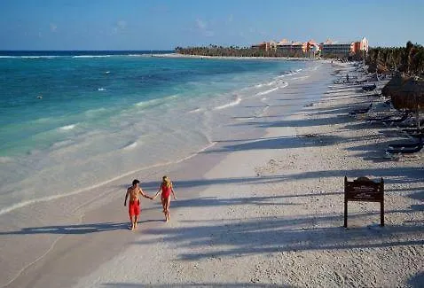 Hotel Grand Palladium Colonial Res. Akumal